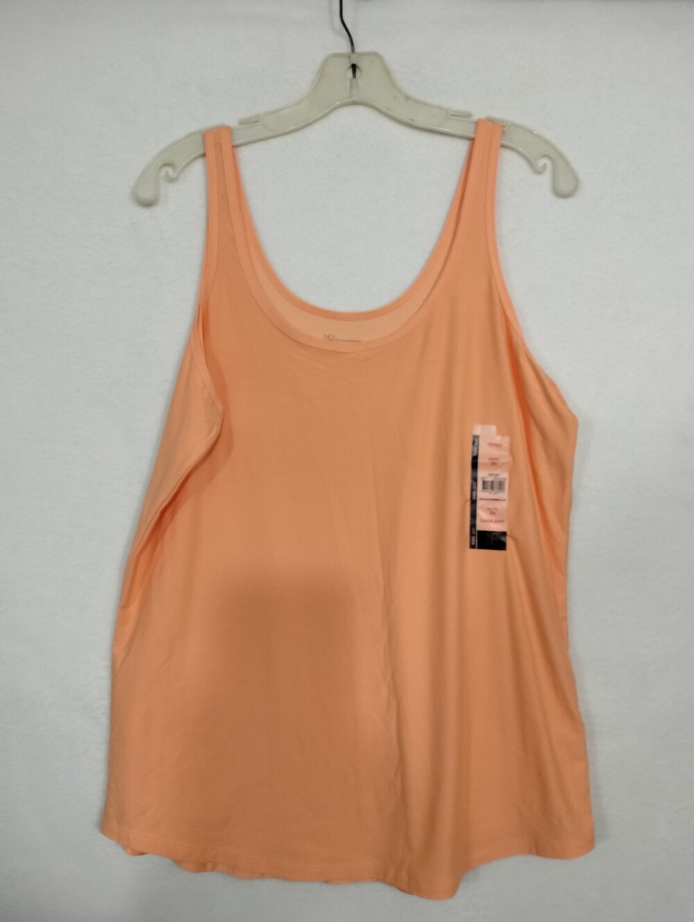 No Boundaries Peach Scoop Neck Tank Top